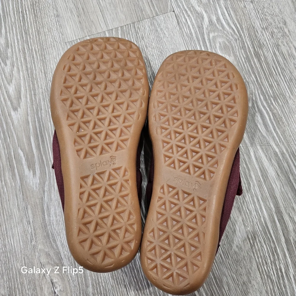 Women’s Casual Velcro Canvas Slip-On Shoe - Burgundy - Picture 8 of 10